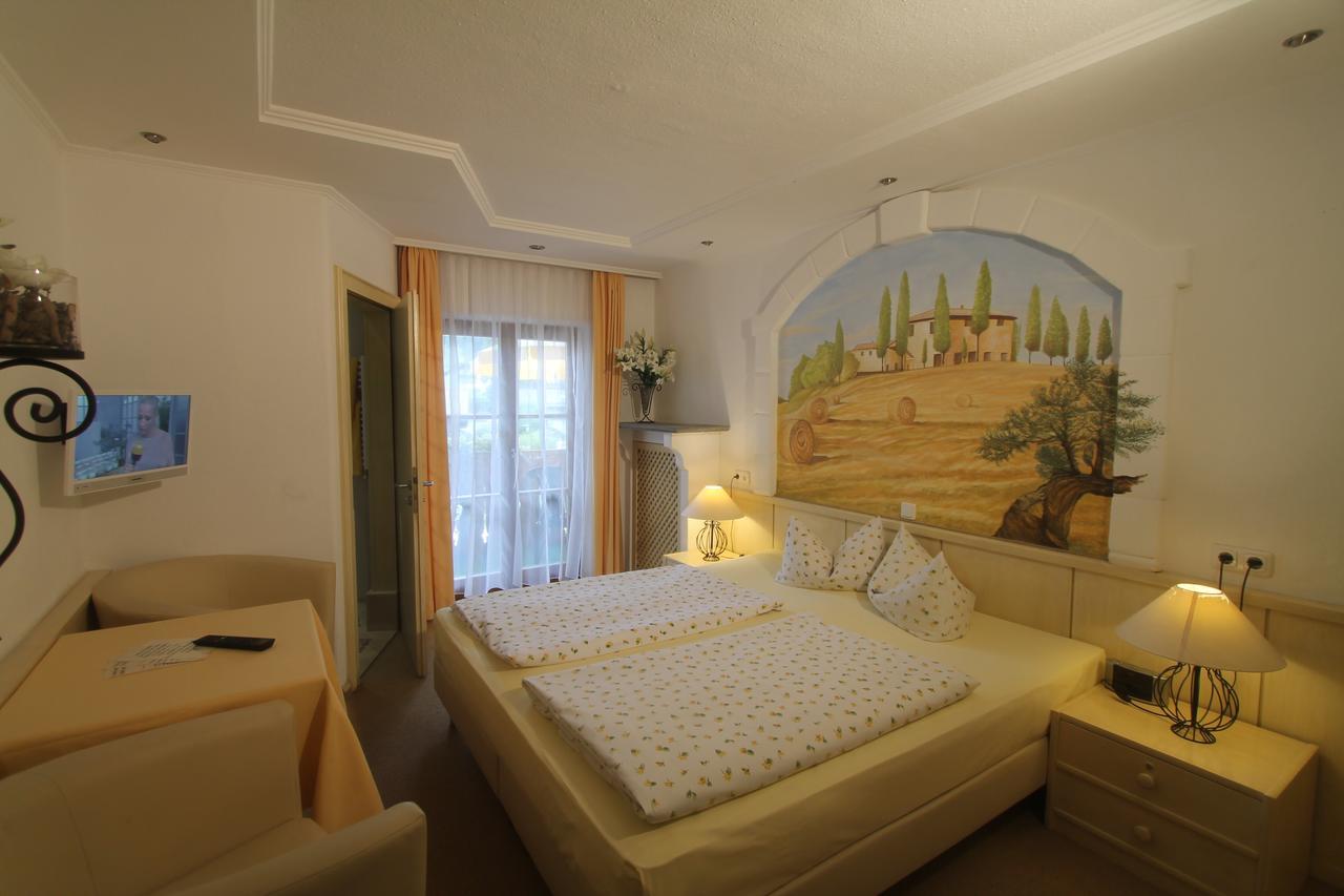 Haus Sonnenschein Hotel Grainau Bagian luar foto